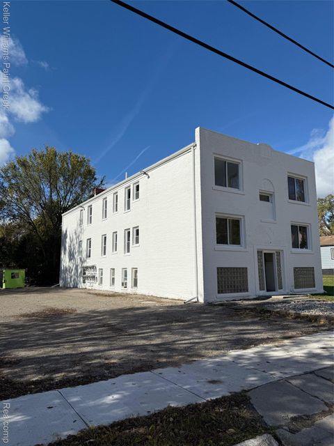 98 S Edith Street Pontiac City MI 48342