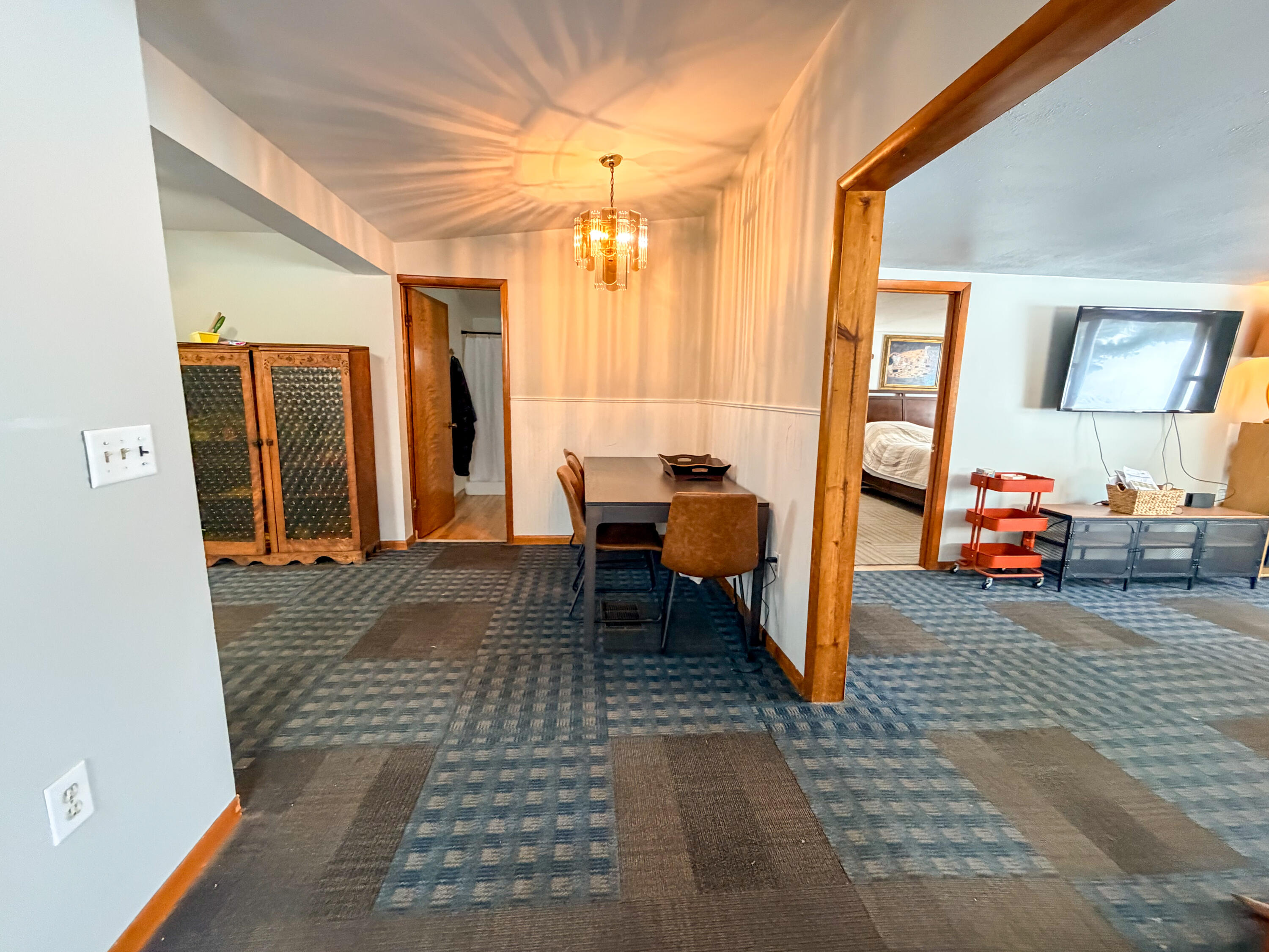 11816 Maywood Drive NE