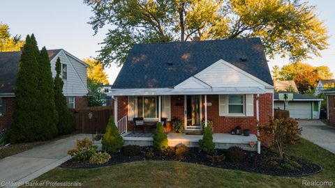 25564 Arlington Street Roseville City MI 48066