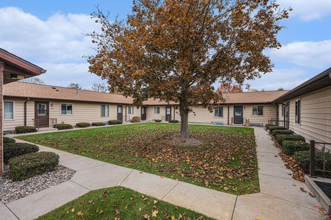 4886 Weston Avenue Kalamazoo Charter Township MI 49006