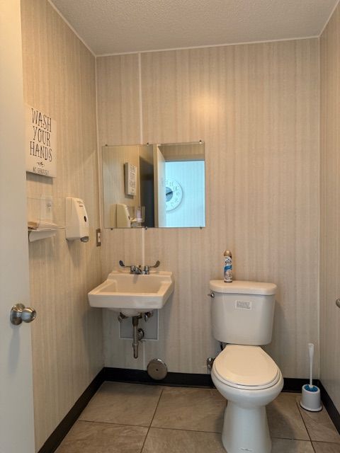 Flint Charter Township Genesee, Michigan 48507, United States, ,Residential,Active,123772