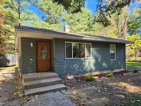 Photo of 2428 W Chippewa River Road, Lee Township, MI 48640 (MLS # 5050225439)