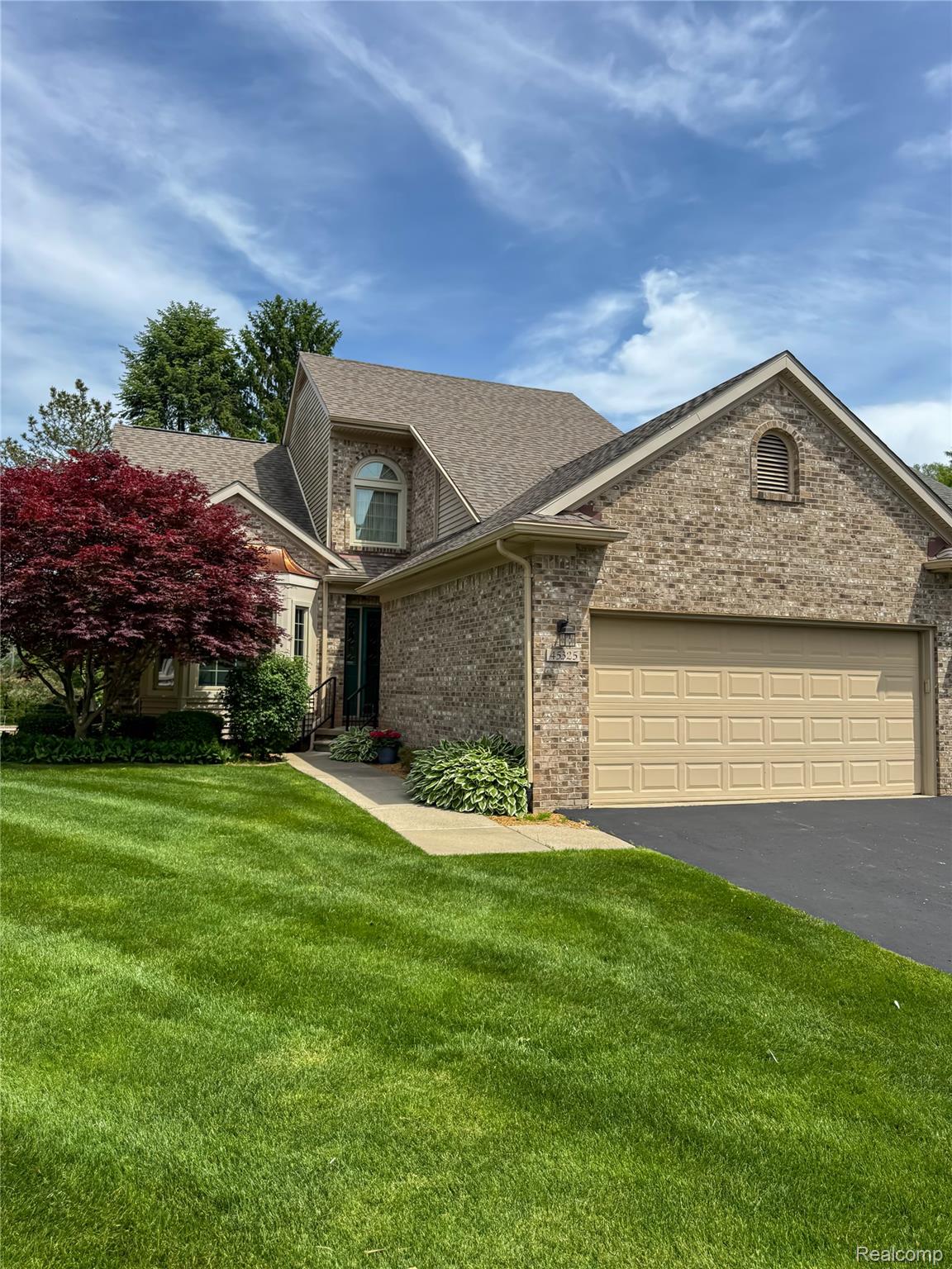 45325 Stonehedge Drive