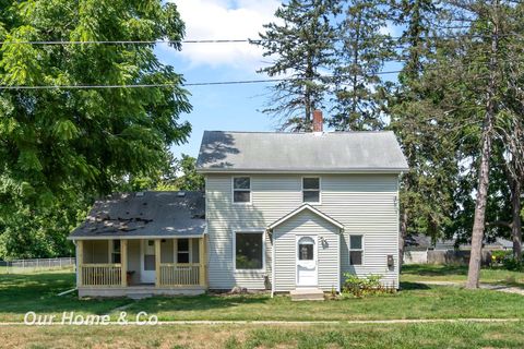 240 W 3rd Street Imlay City City MI 48444