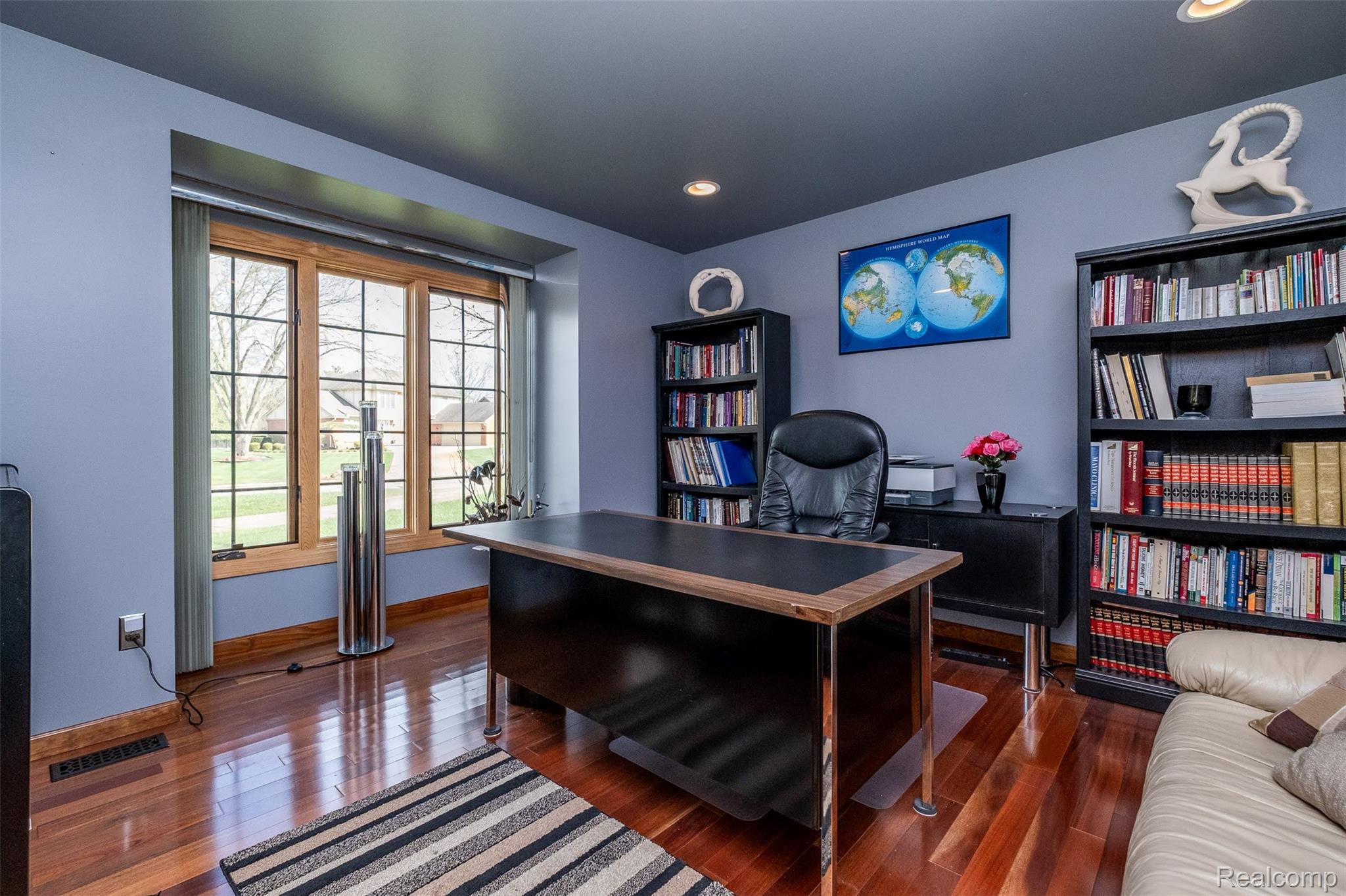 6701 Sun Valley Drive