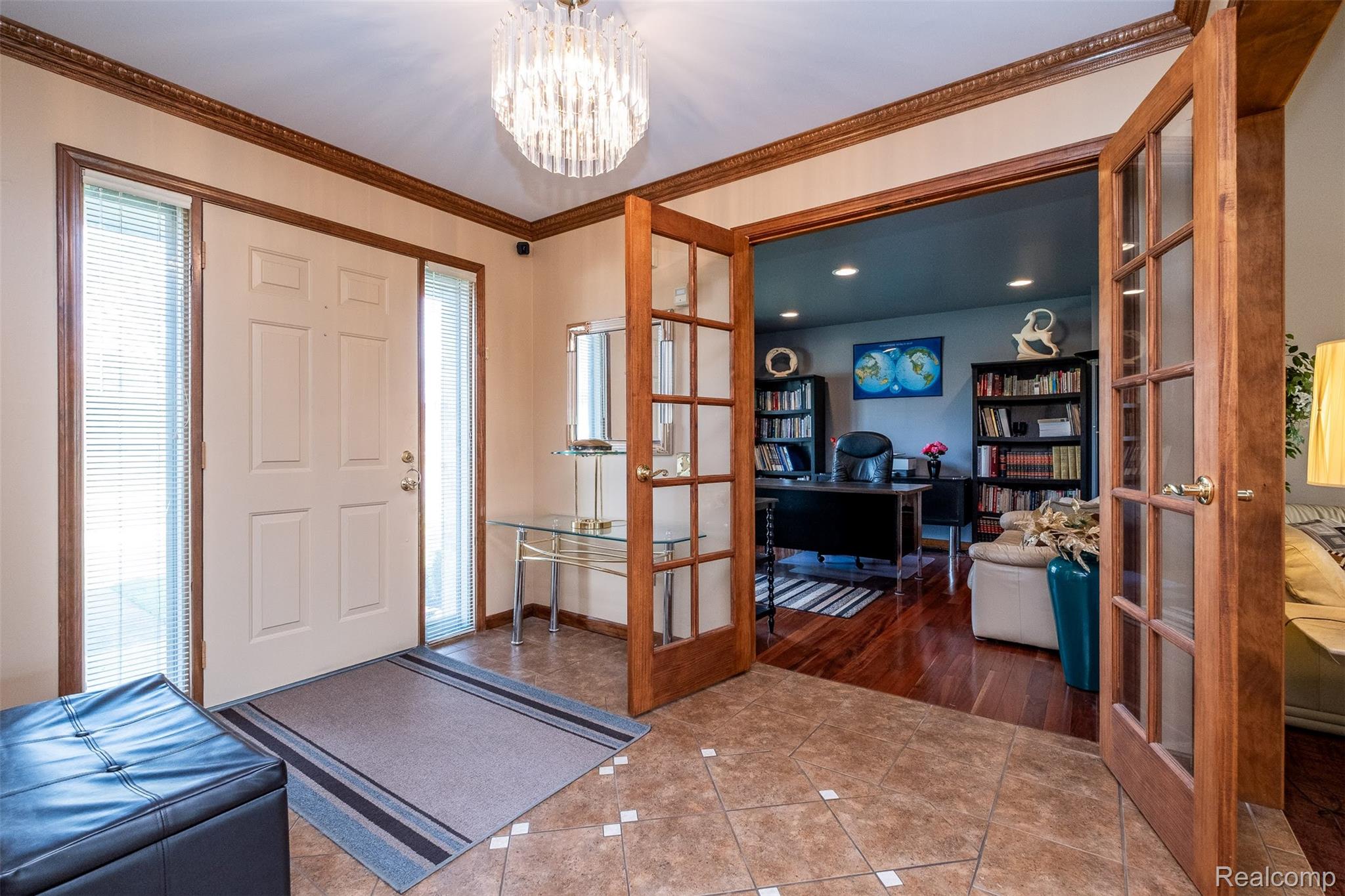 6701 Sun Valley Drive