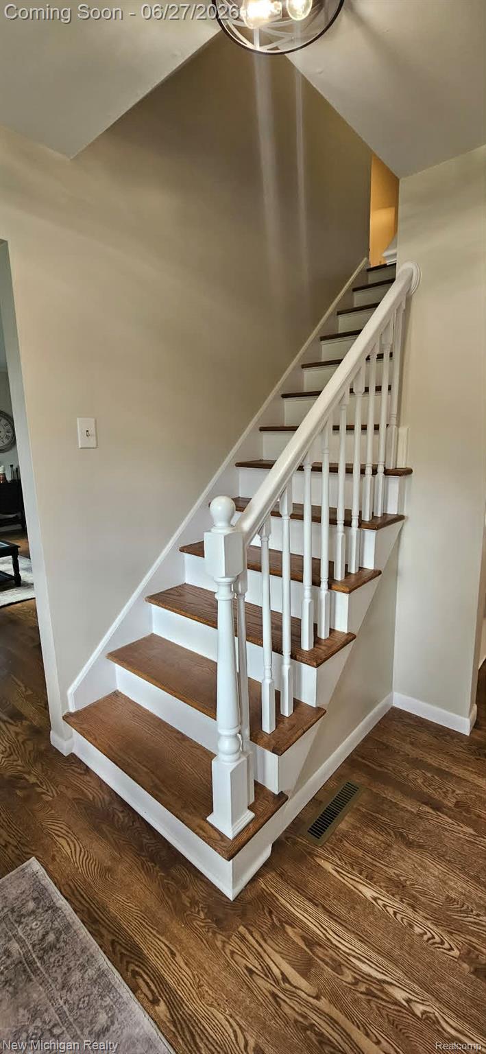 1105 Woodnoll Drive