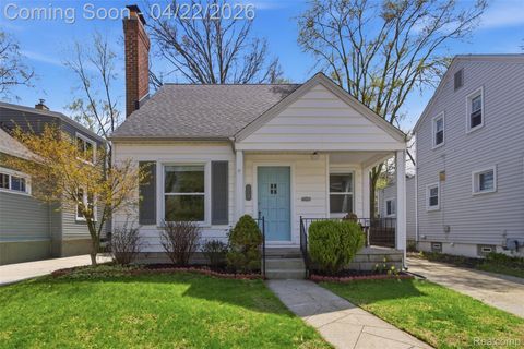 310 E Oakridge Street Ferndale City MI 48220