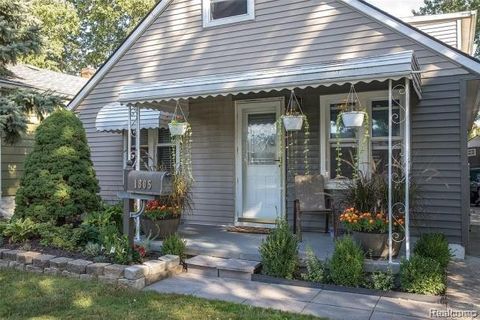 1805 Guthrie Avenue Royal Oak Charter Township MI 48067