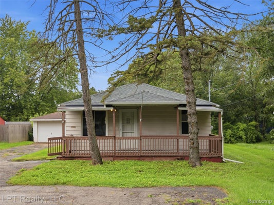 3385 N GENESEE RD, FLINT, MI 48506 - Image 24904f1c8eedc28e41e2f1e18daab24d/2545328449