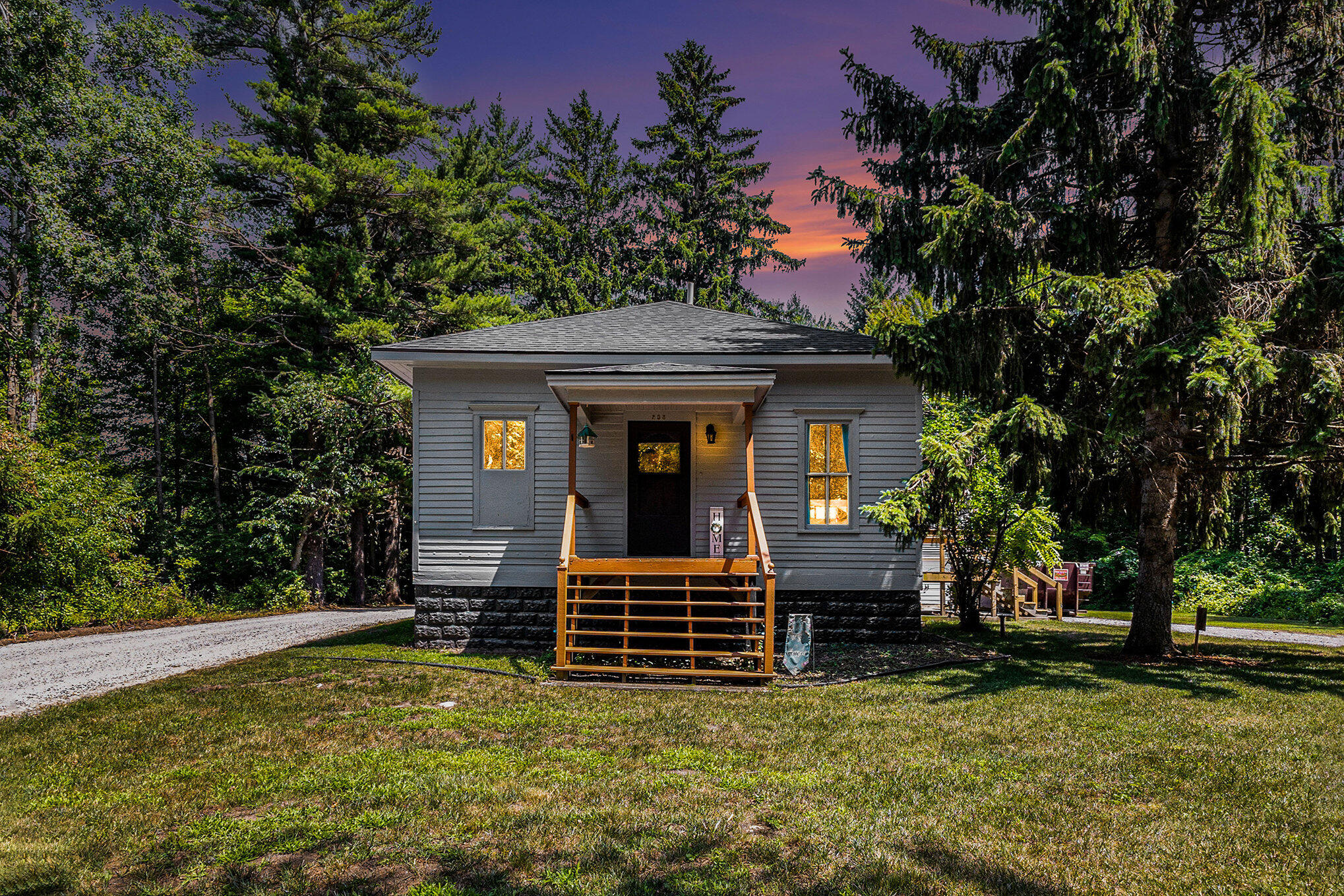 258 N Buys Road