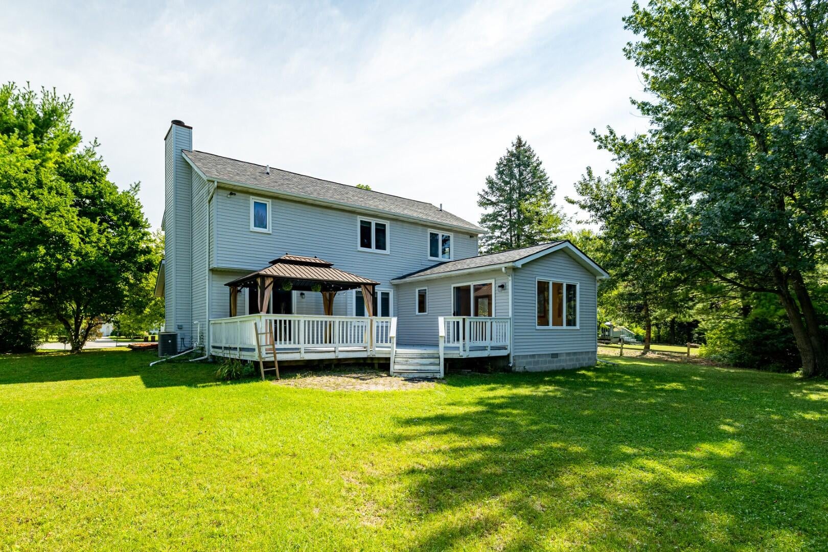 1220 Cody Circle