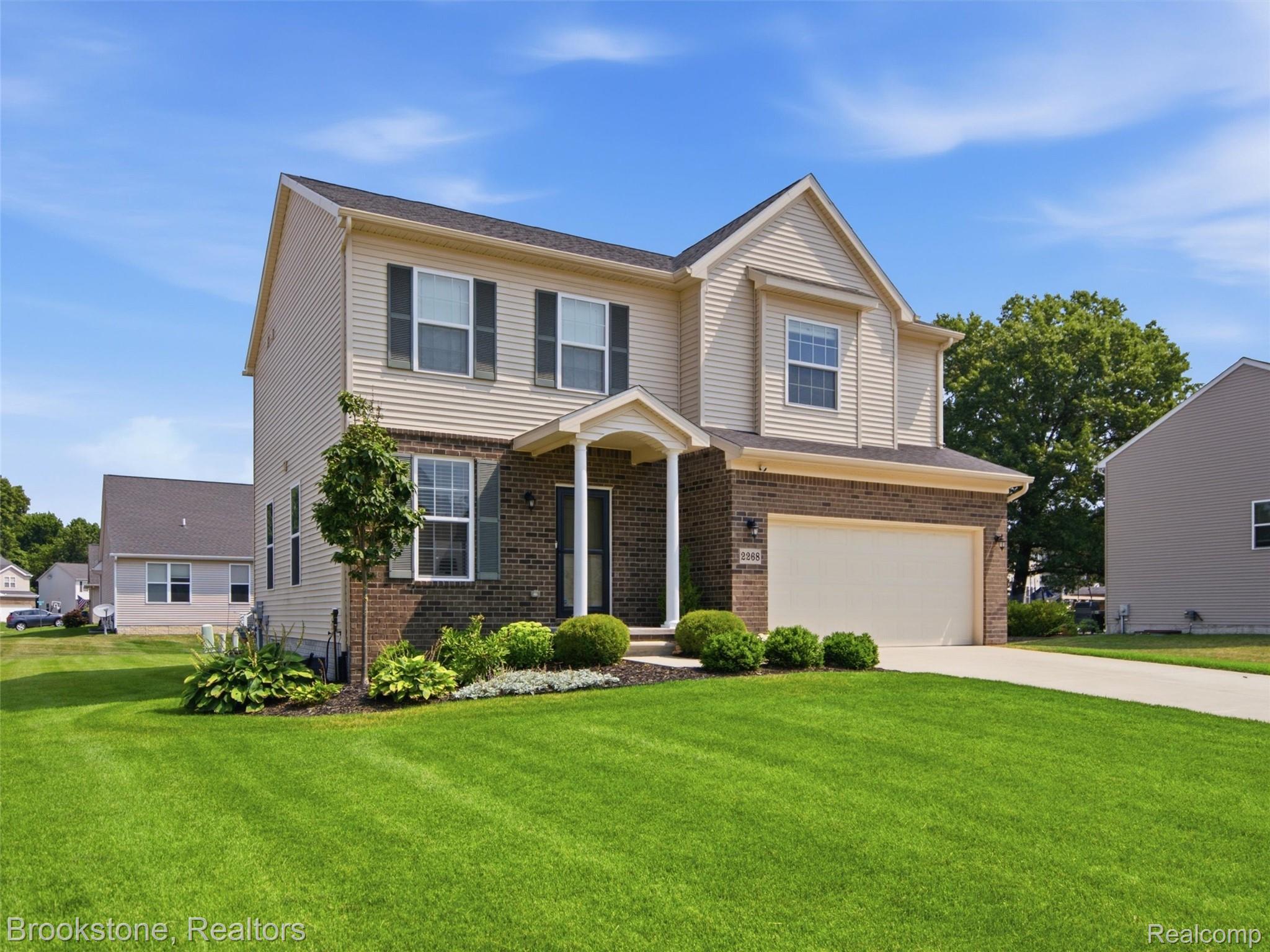 2268 Crystal Crossing Drive