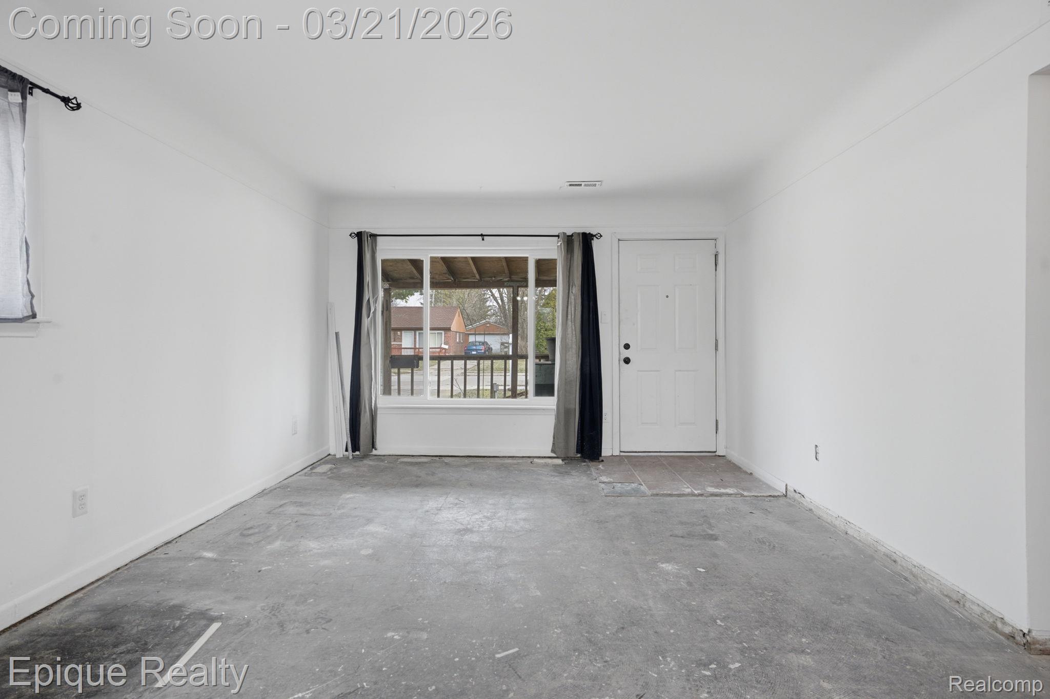 28463 Sutherland Street