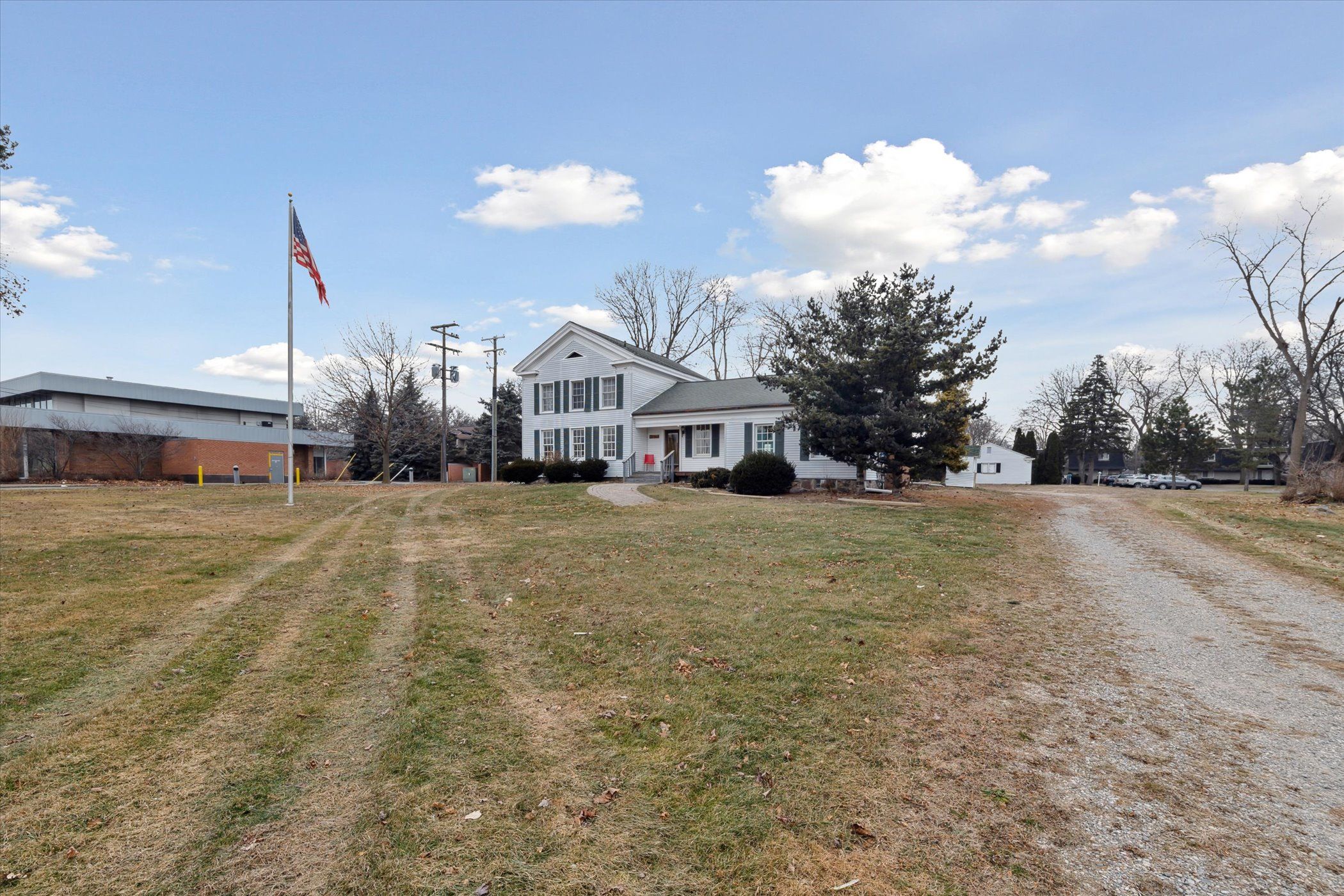 19860 W 12 Mile Rd