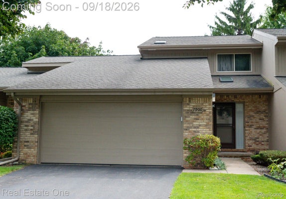 7900 MEADOW DR, WATERFORD, MI 48329 - Image 24a7ae23f96bdebe8de29211708d8d13/3364447646