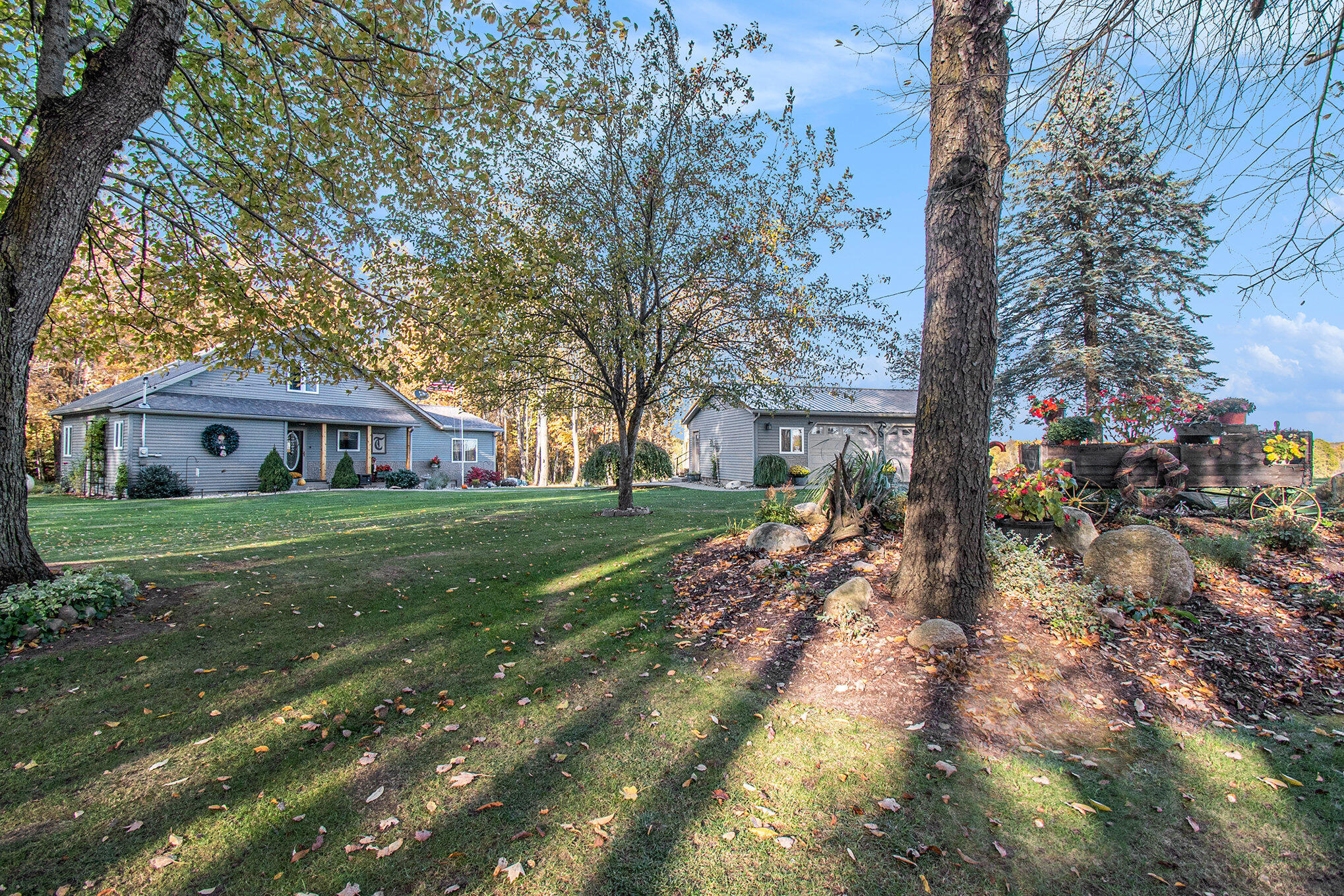 270 W Briggs Road