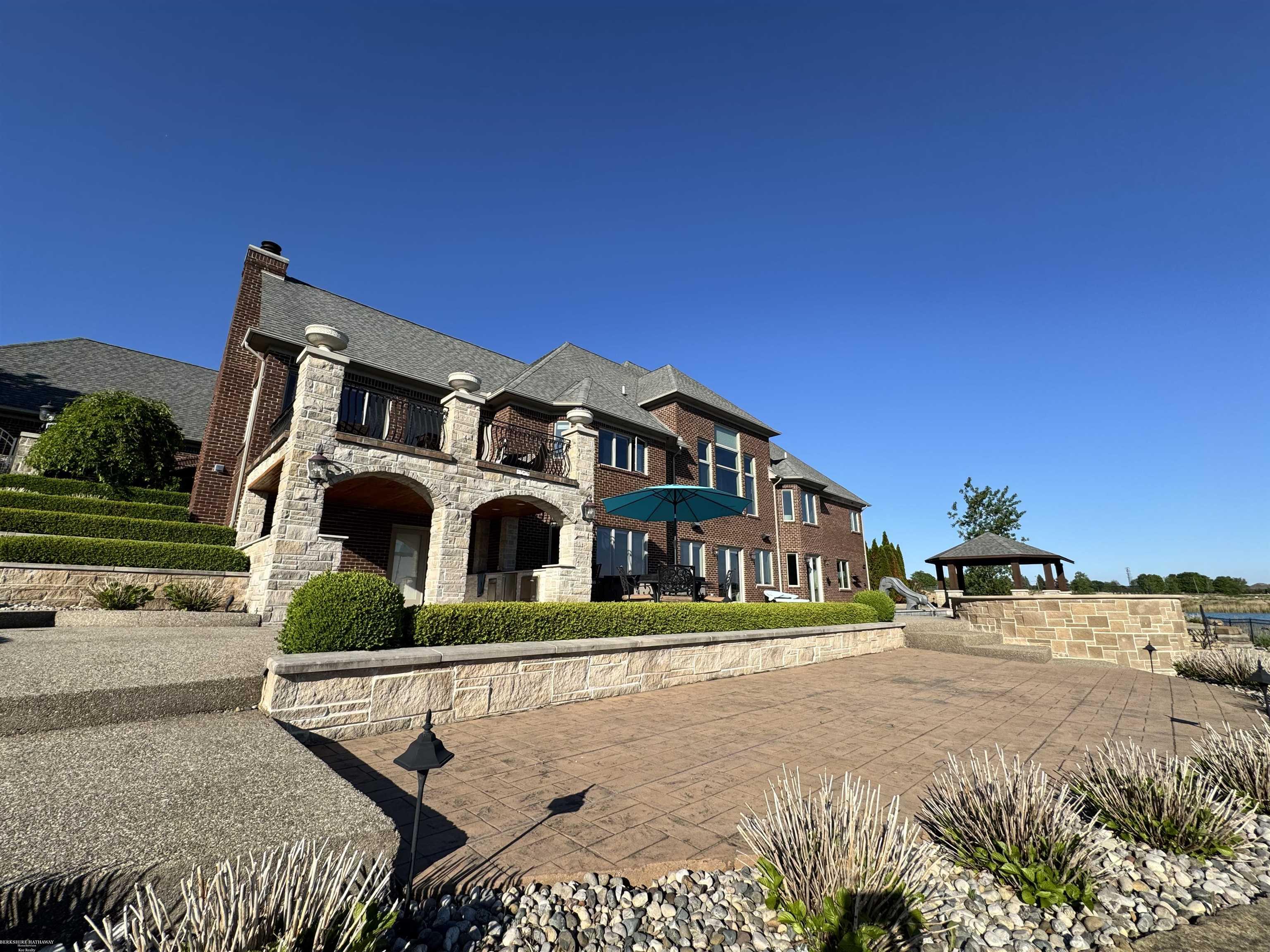 67729 Seven Lakes Court