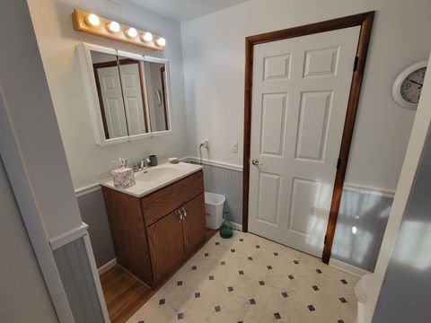 Tiny photo for 15702 S 29th Street, Brady Township, MI 49097 (MLS # 64026025904)