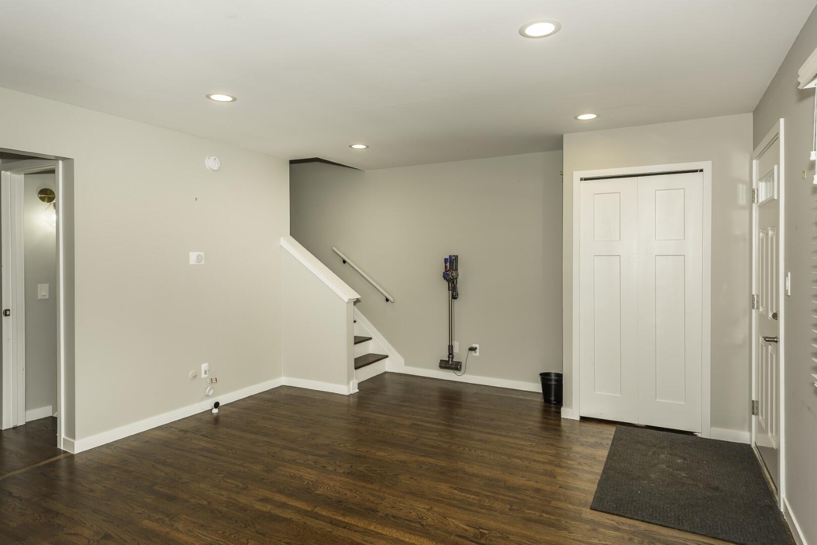 3305 Williamsburg Road