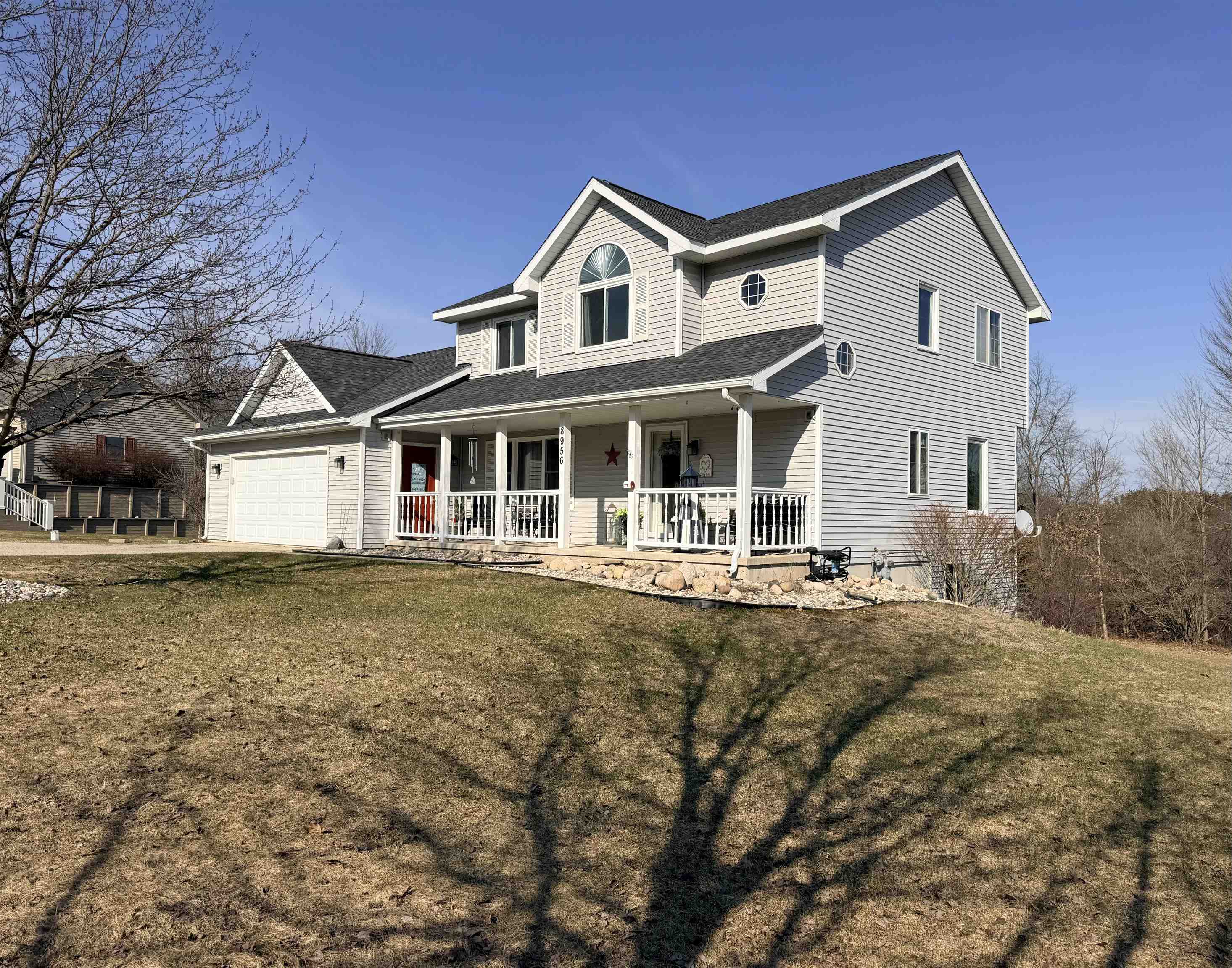 8956 Lamplighter Lane