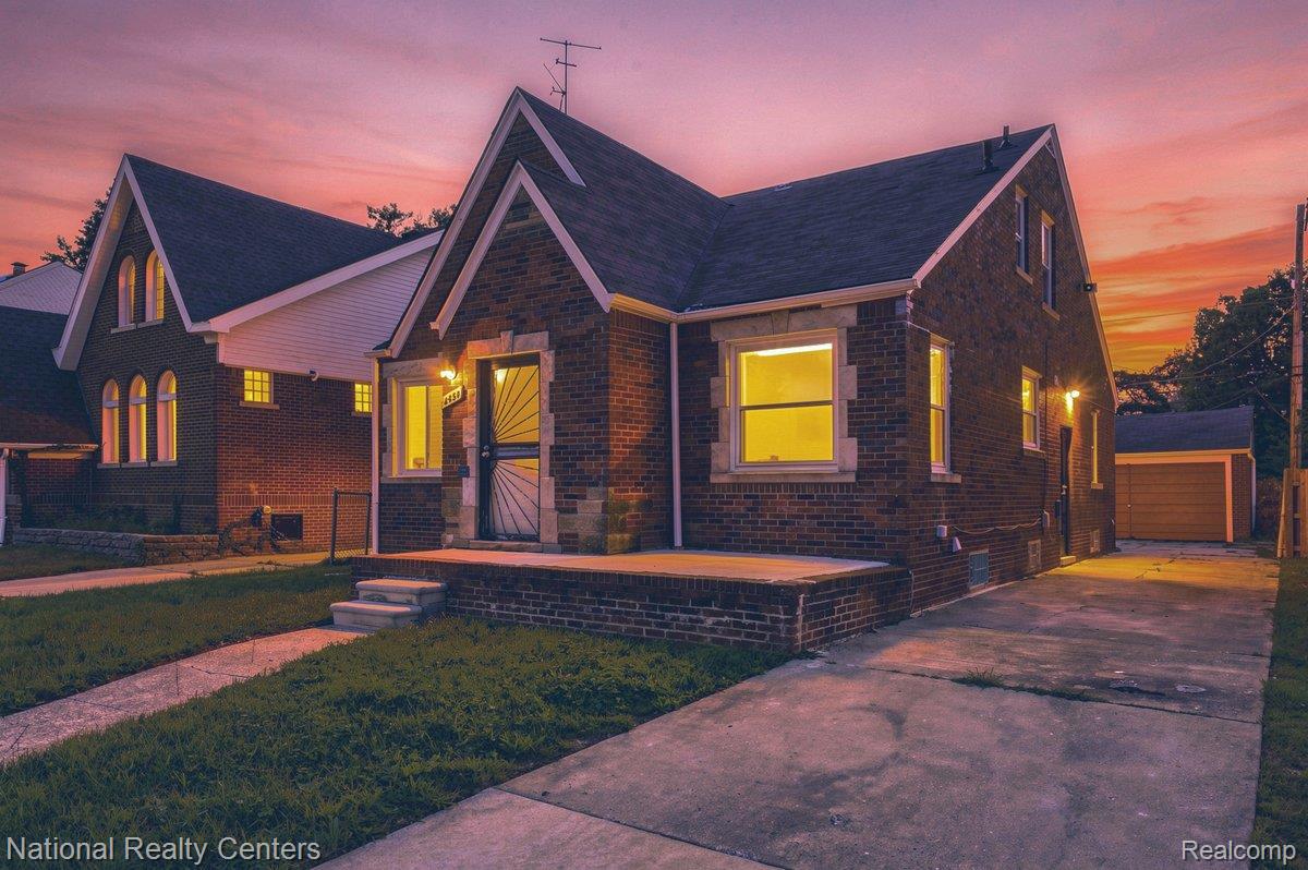4348 Somerset Avenue