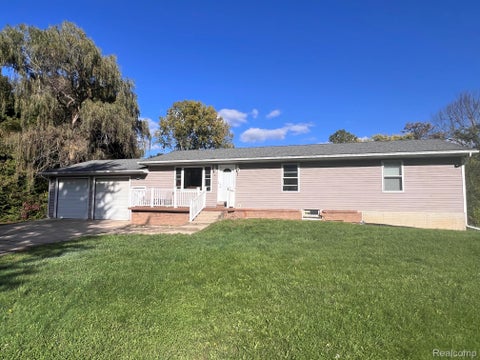 Photo for 4660 E Lansing Road E