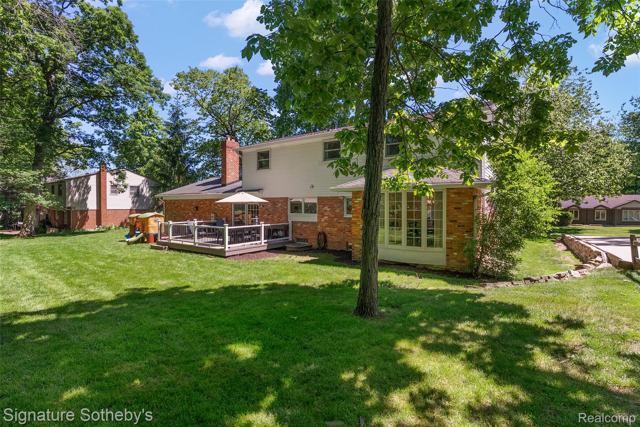 5748 Cherry Crest Drive