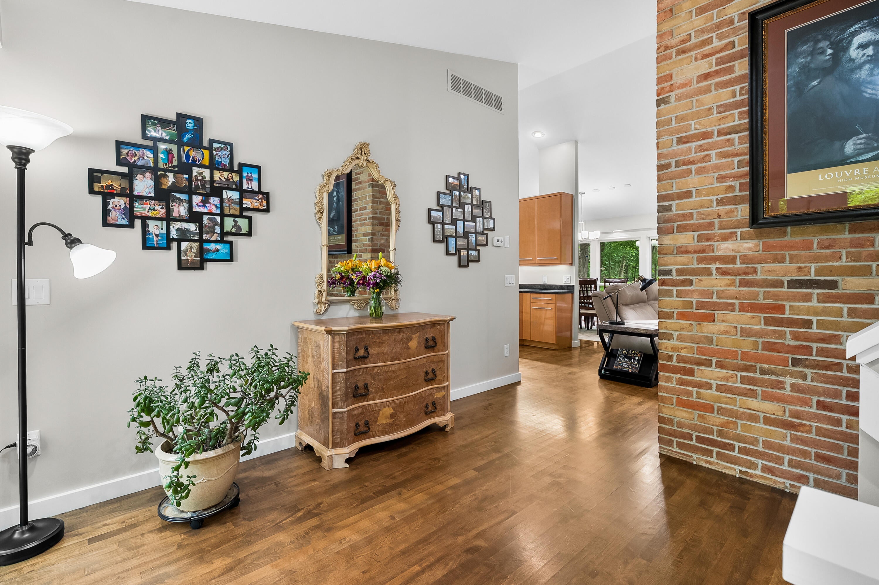 3720 Blackberry Lane