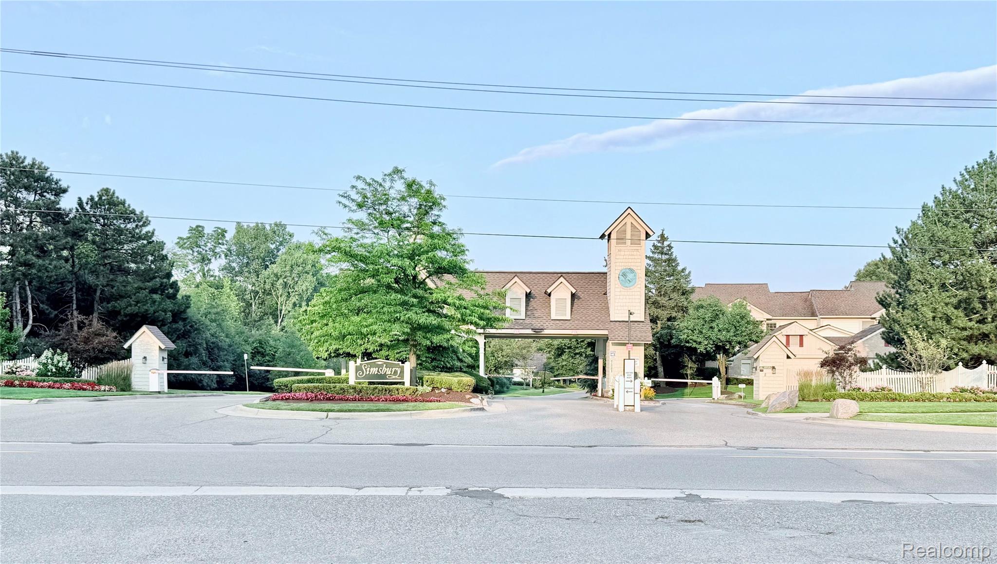 7288 Simsbury Dr. Drive 24