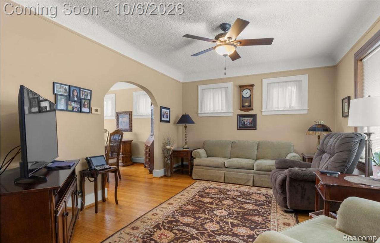 6839 Orchard Avenue