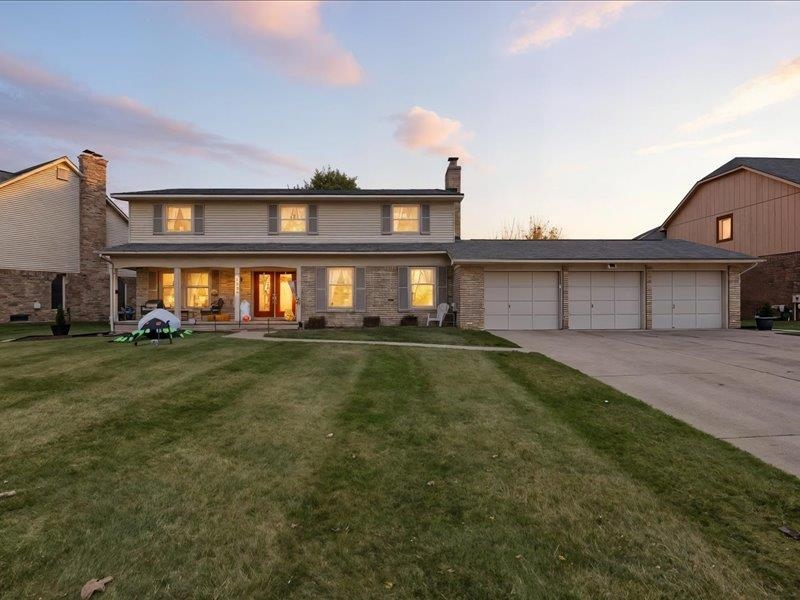 1539 Kings Carriage Road