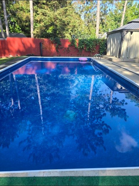 Tiny photo for 720 Algonquin Avenue, Flint City, MI 48507 (MLS # 5050203281)