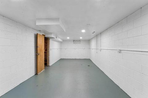 Tiny photo for 720 Algonquin Avenue, Flint City, MI 48507 (MLS # 5050203281)