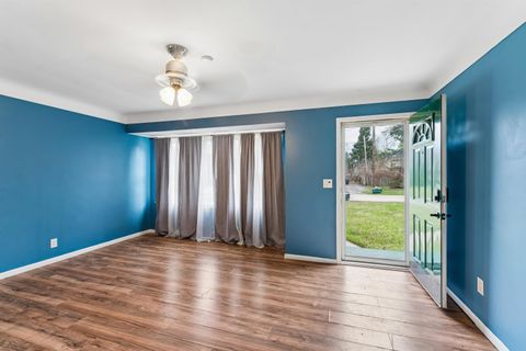 Tiny photo for 720 Algonquin Avenue, Flint City, MI 48507 (MLS # 5050203281)