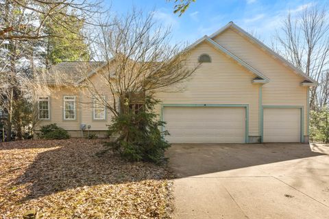 3317 Danglwood Court Fruitport Charter Township MI 49444