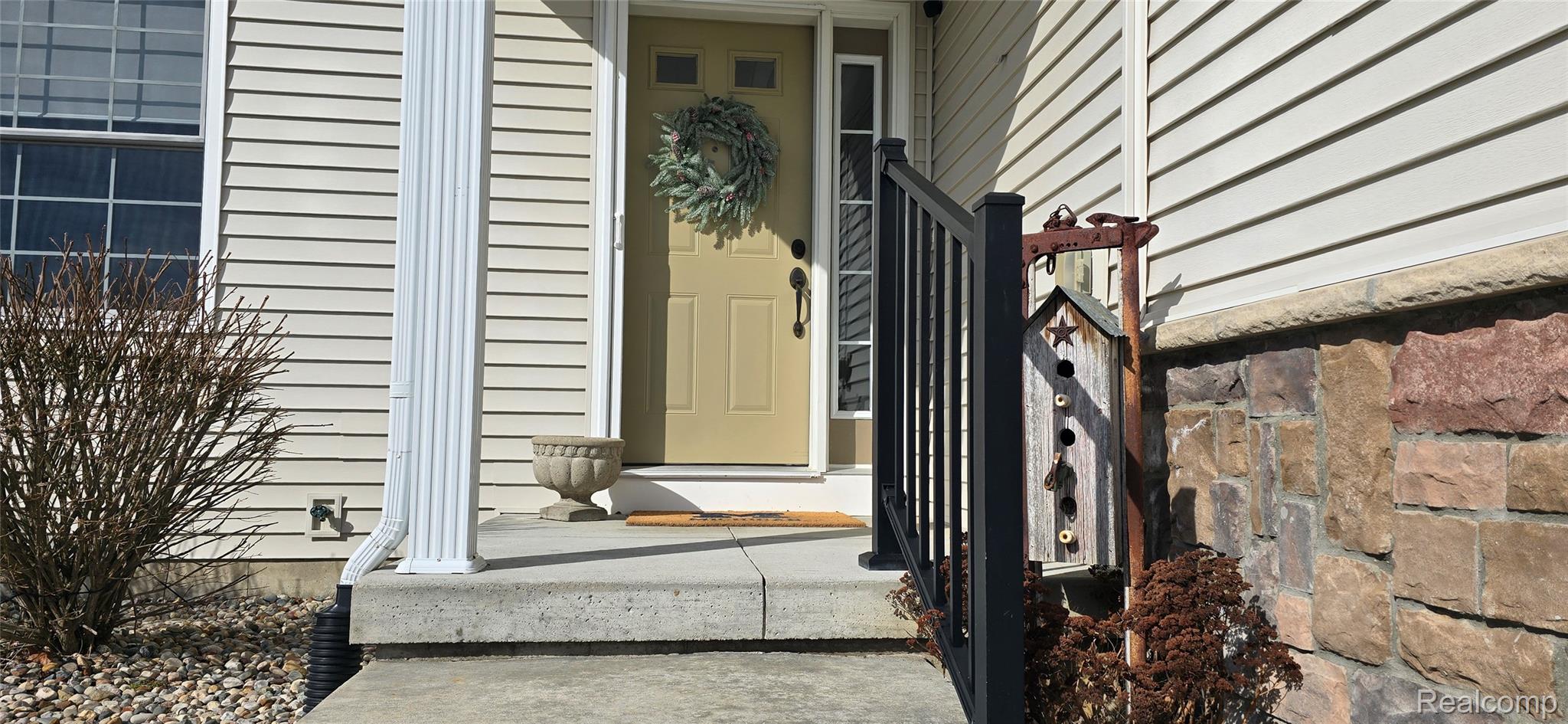 4010 Eastbridge Circle Road