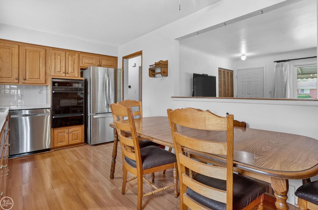 Photo of 27250 Haverhill Drive, Warren City, MI 48092 (MLS # 58050205144)