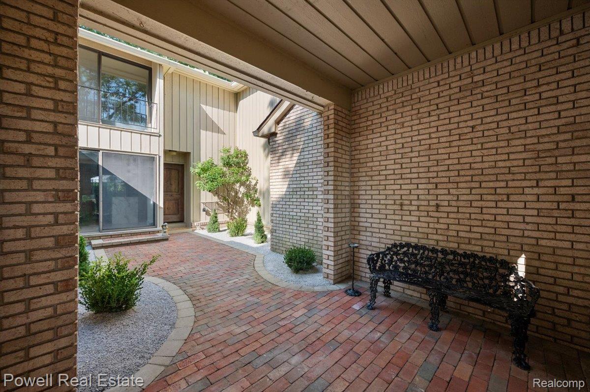 1106 Timberview Trail