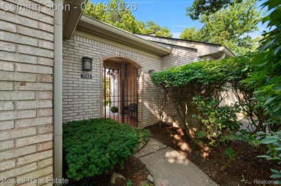 1106 Timberview Trail Bloomfield Hills City MI 48304