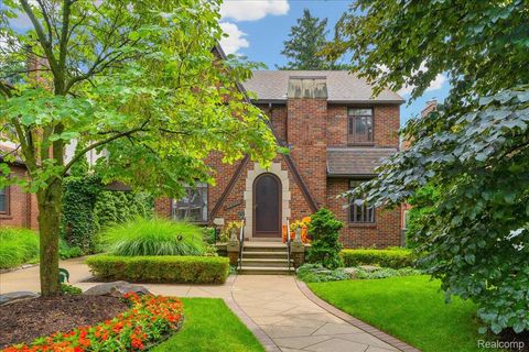 Photo of 22643 Law Street, Dearborn City, MI 48124 (MLS # 20261041245)