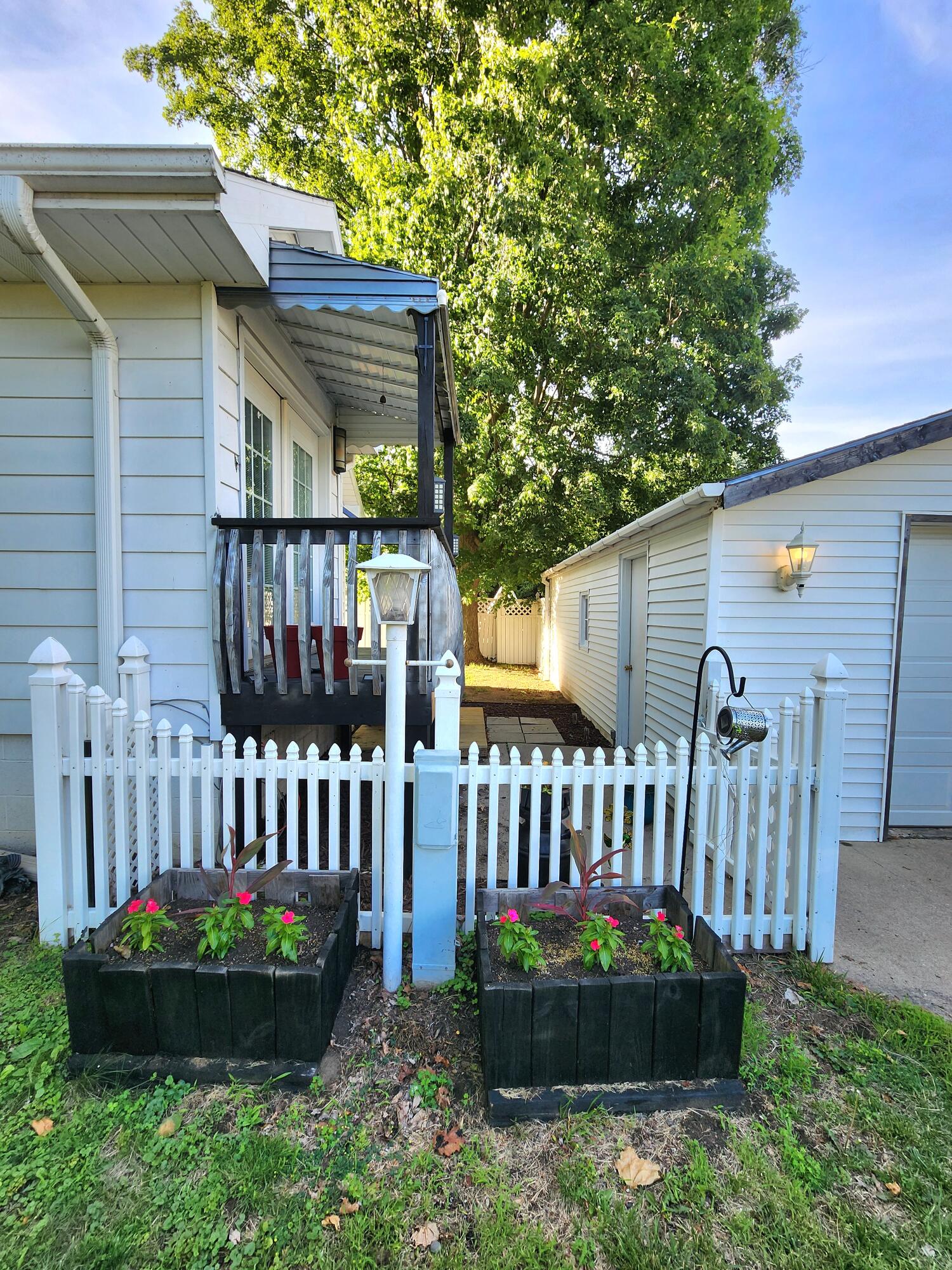 801 Concord Boulevard