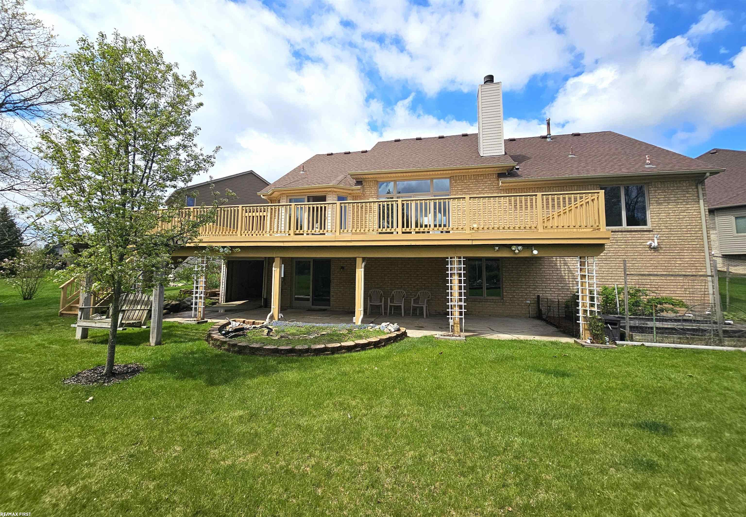 42236 Dharte Court