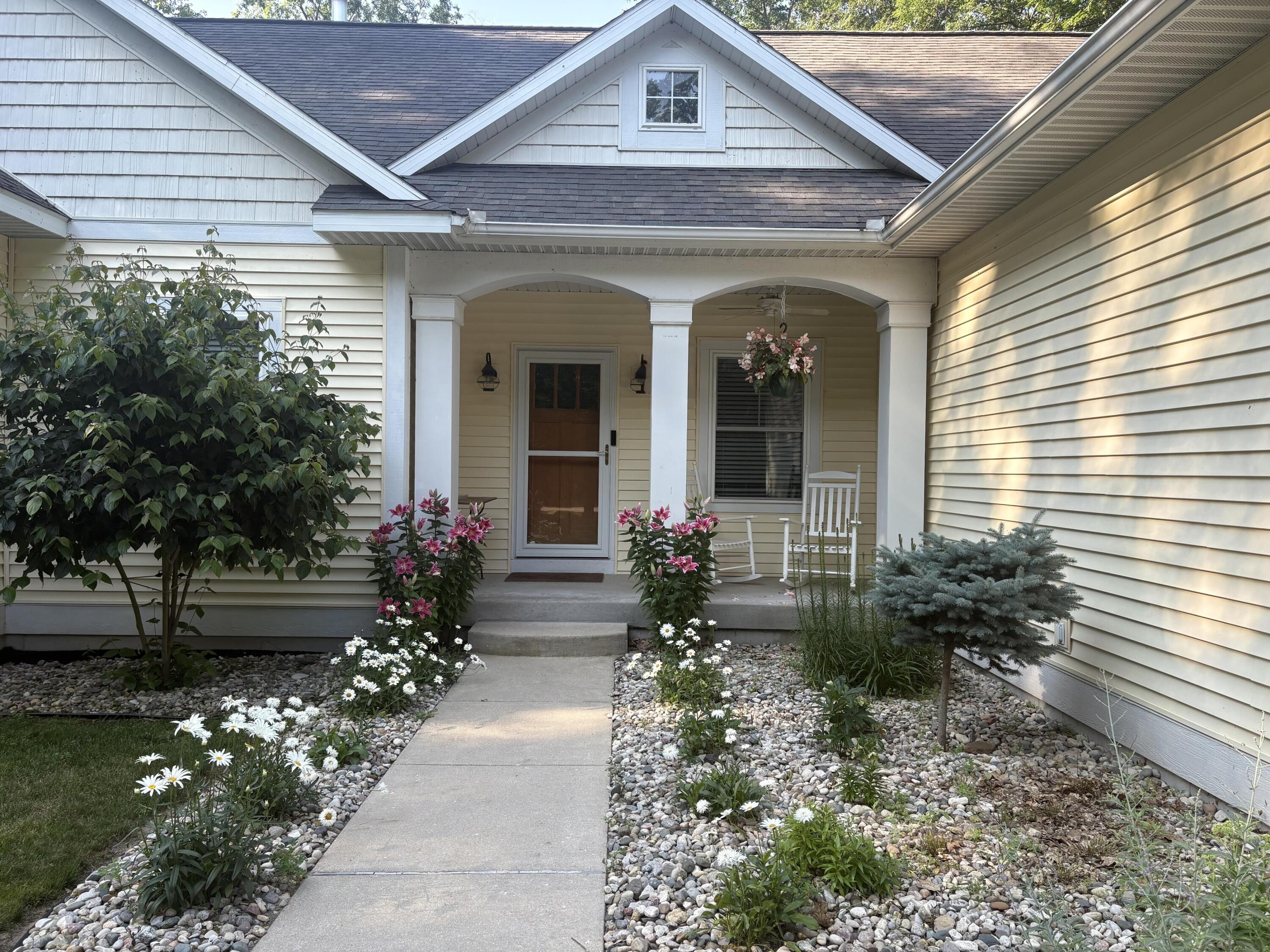6175 Red Pine Court