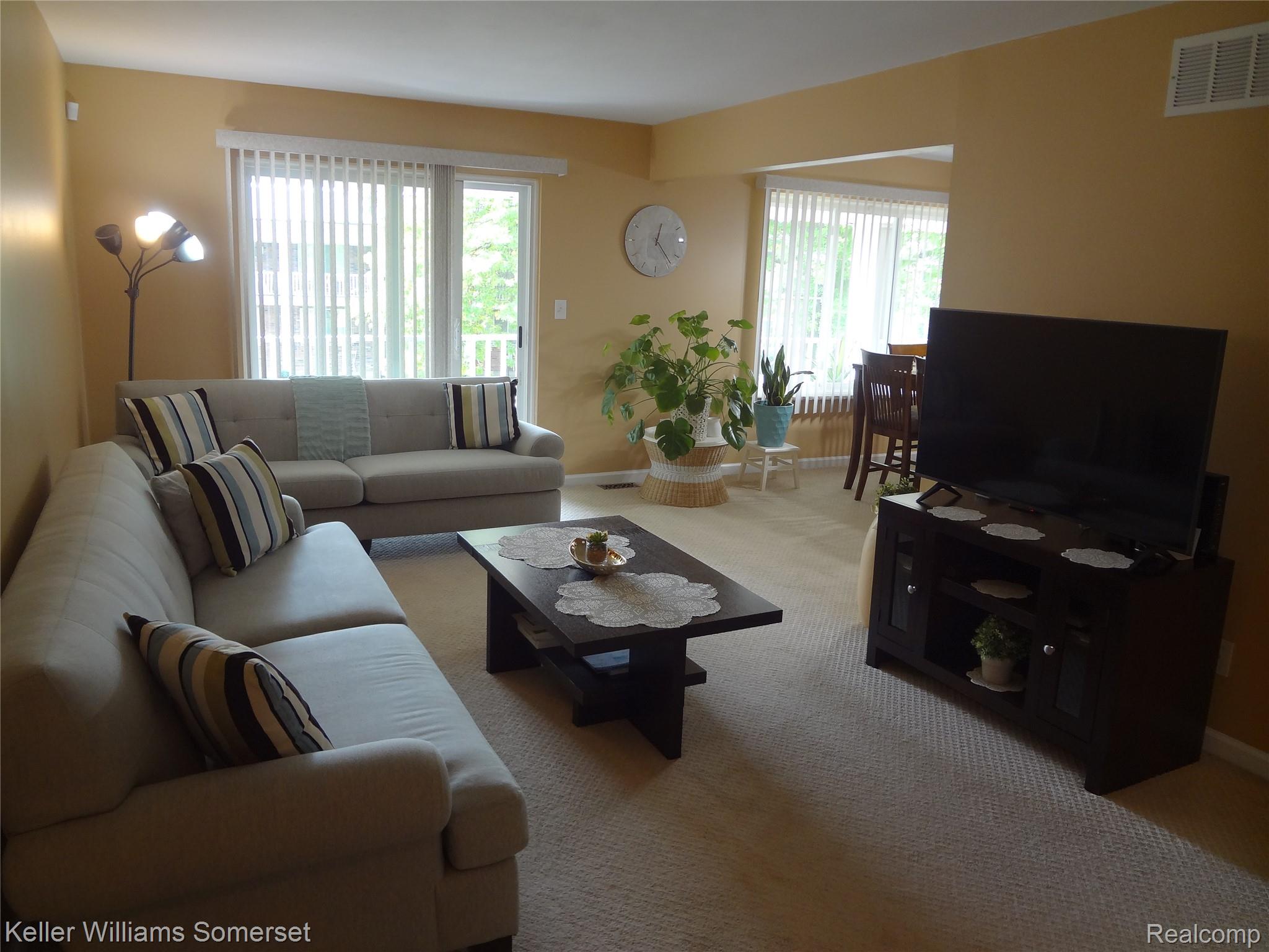 29626 Hoover Road 626