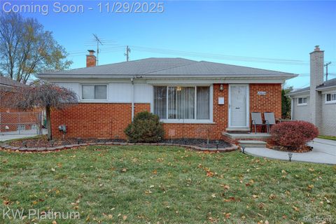 24824 Raven Avenue Eastpointe City MI 48021