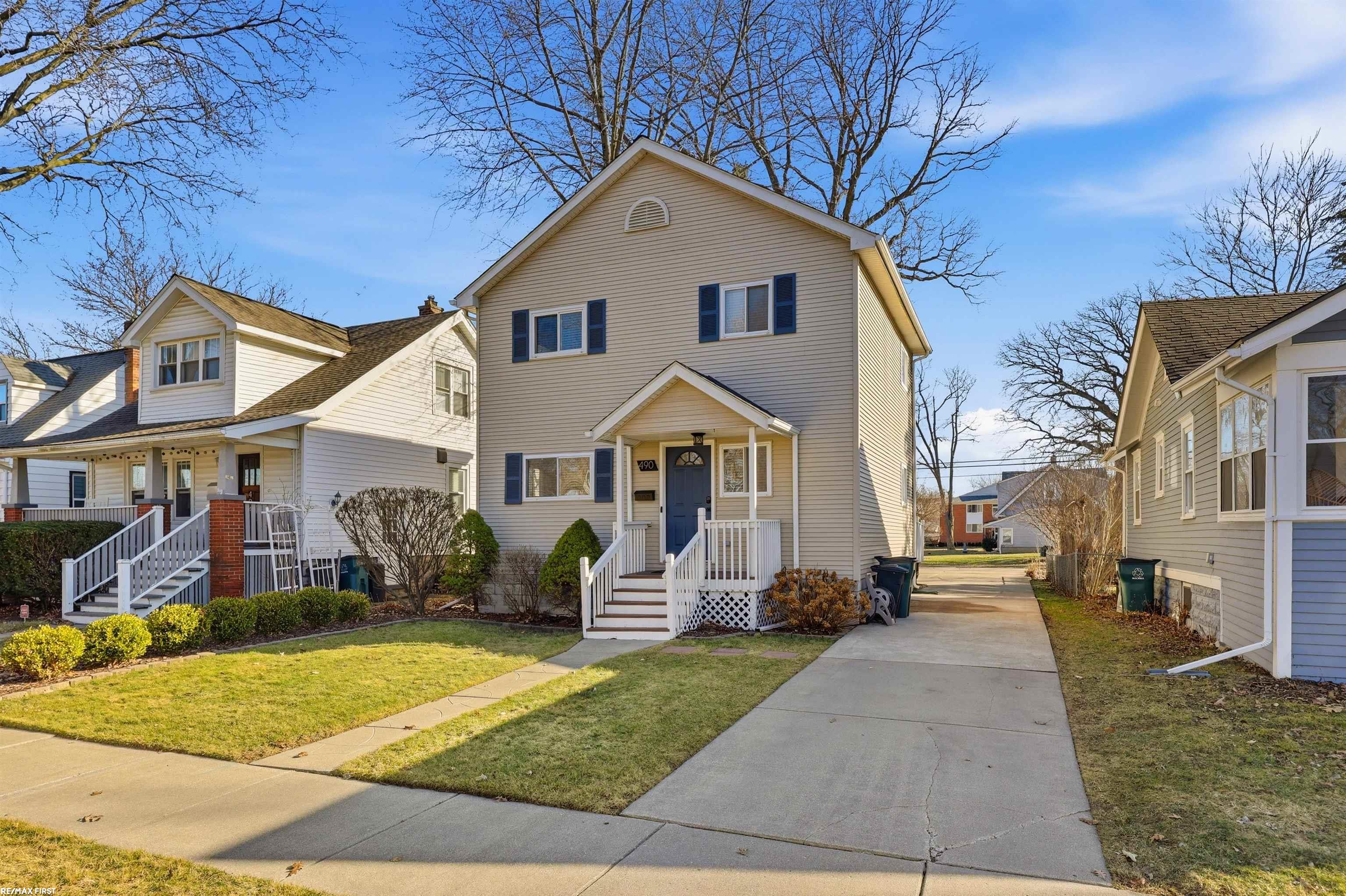 490 E CAMBOURNE Drive