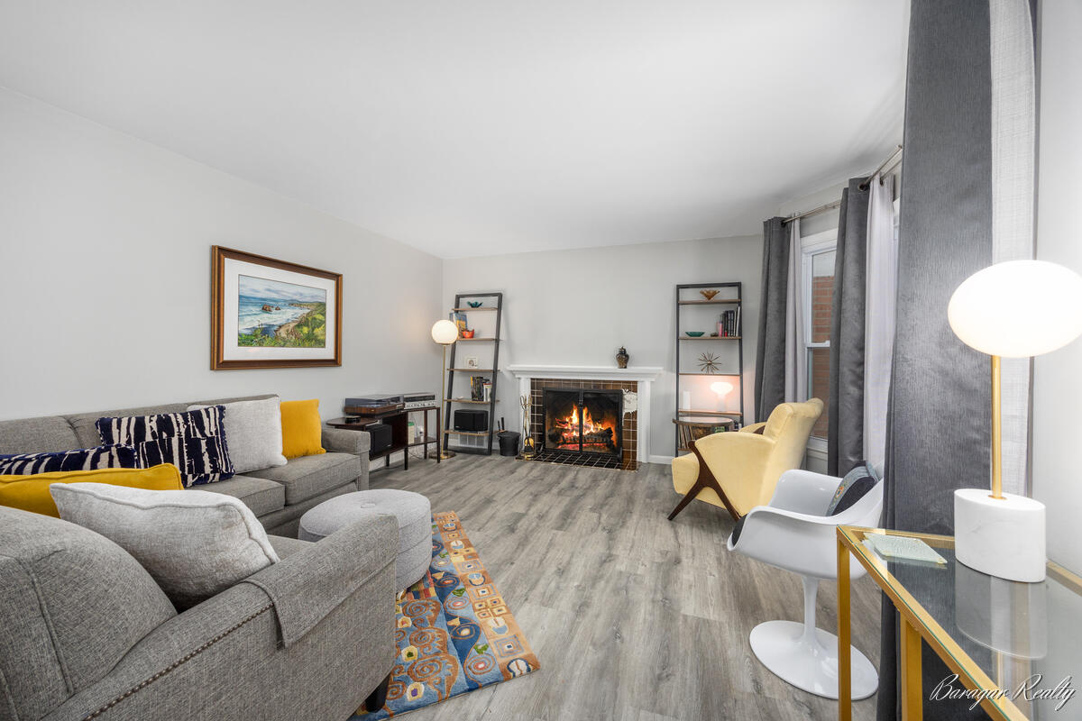 830 Russwood Street NE