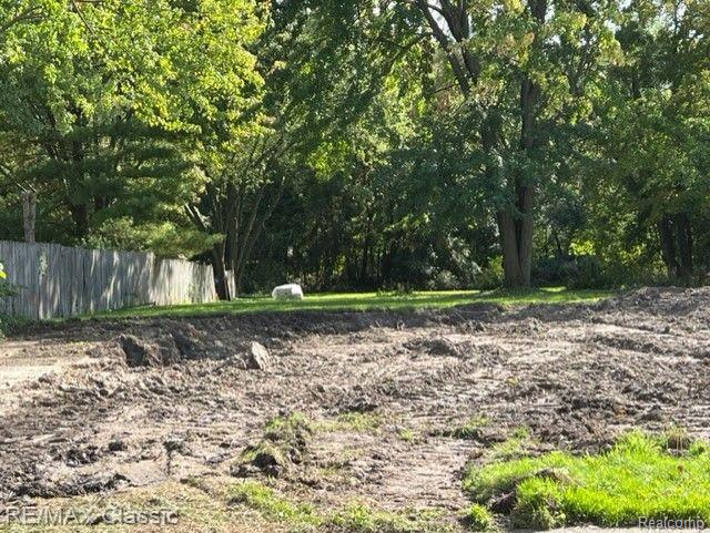 5018 NORTHLAWN Drive