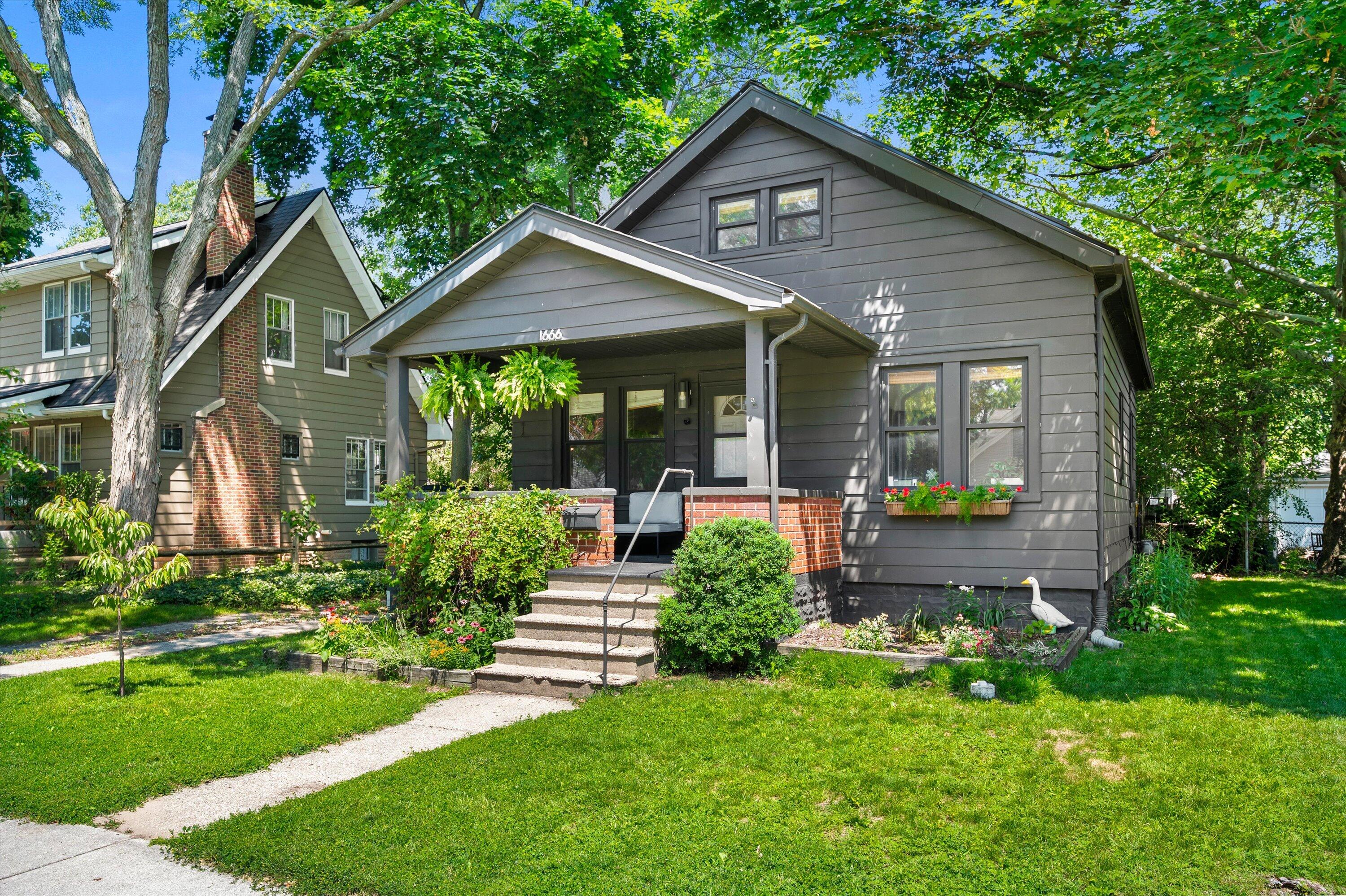 1666 Pearson Street